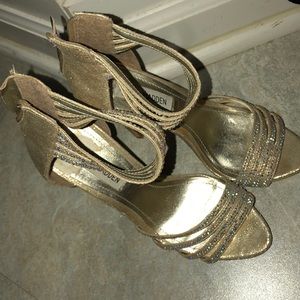 SEXY Steve Madden high heels